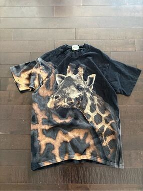 Vintage AOP Giraffe Graphic Tee